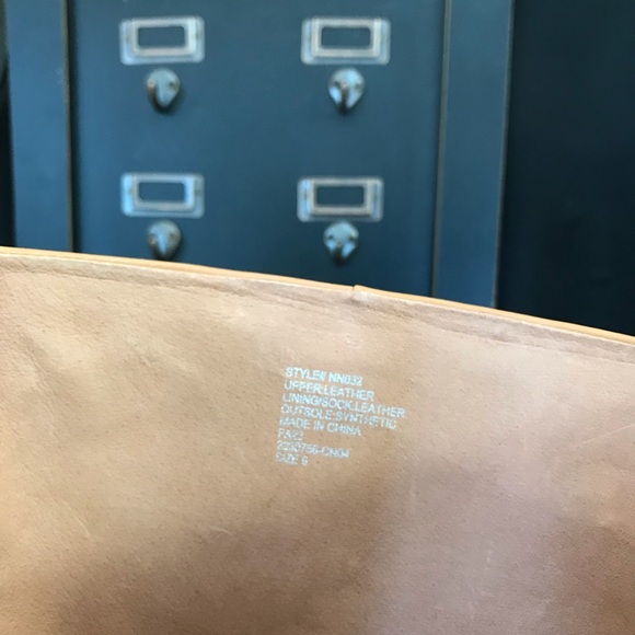 Tan Two-Tone Monterey Block Heel Tall Boots - Women’s 9 - Picture 6 of 9